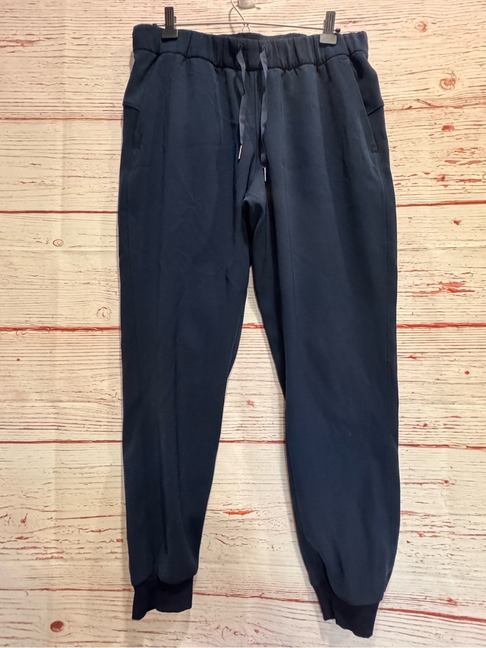 Lululemon On The Fly Jogger in True Navy Sz 8